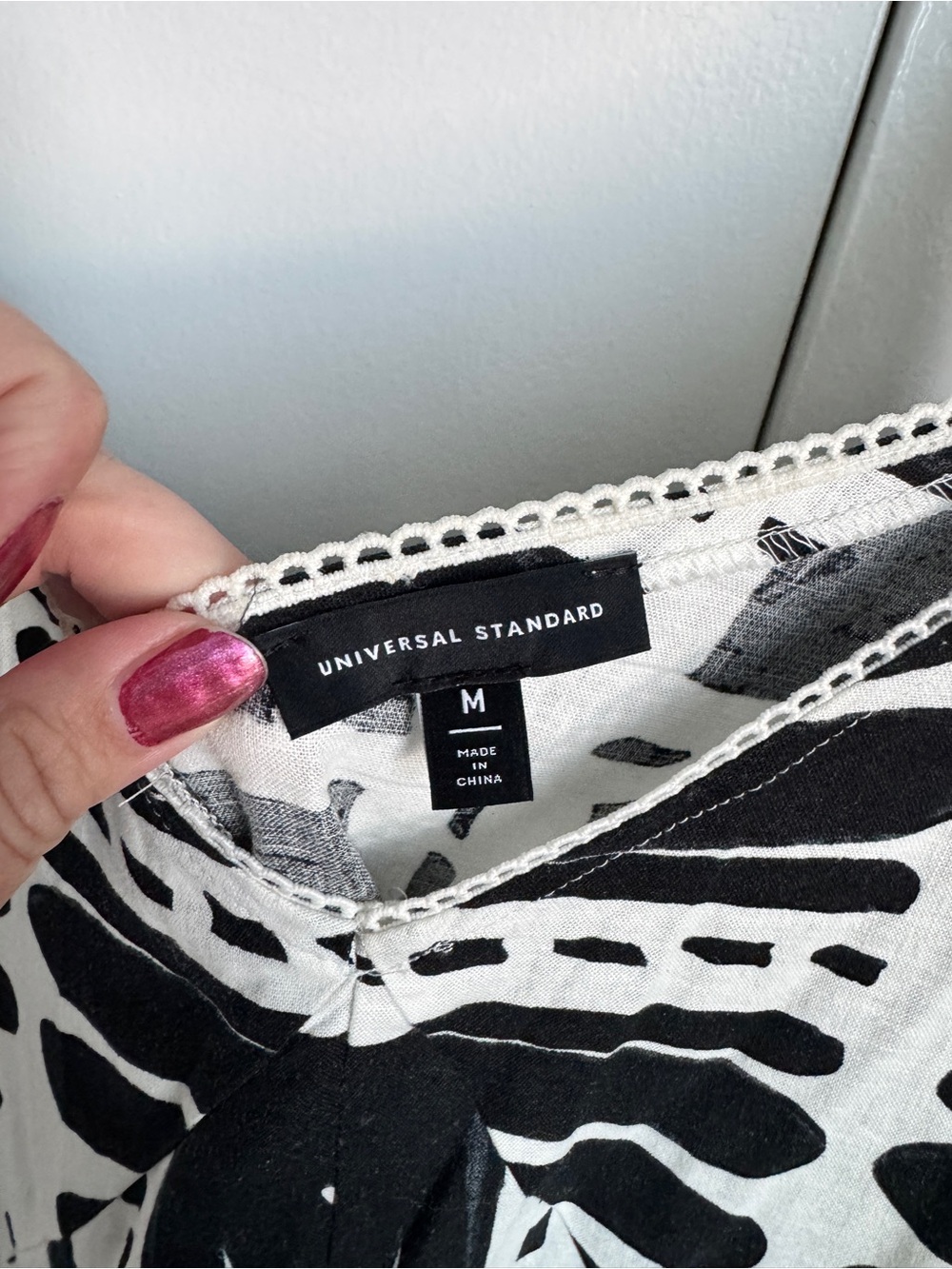 Universal Standard Black & White Geometric Print Linen Maxi Dress - Picture 5 of 5